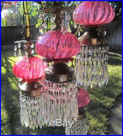 5L Vintage Hollywood Regency cranberry swirl Fenton tole Brass hanging swag lamp