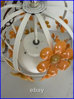 60's Groovy MCM Flower Daisy ToleHanging Ceiling Light Lamp Fixture Chandelier