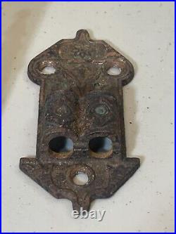 Antique Rare Oil Lamp Cast-Iron Double Swing Arm Bracket Wall Hanging (2C)