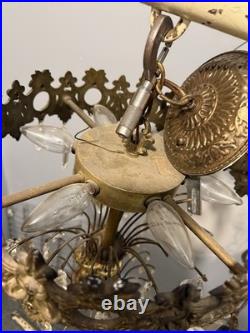 Hollywood Regency Vintage Hanging Cherubs Crystal Lamp Chandelier Light C Detai
