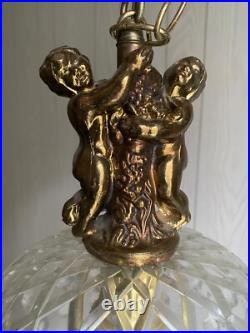 Mid-Century Cherub Crystal Pendant Lamp Mid-Century Cherub Crystal Pendant Lamp