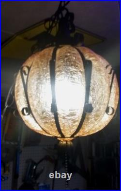 VINTAGE 70s MCM Amber Crackle Glass 10 Hanging Swag Lamp Pull Chain 10ft Cord