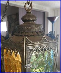 VTG BRASS TURKISH STYLE 6 SIDED HANGING SWAG LAMP WithTEXTURED COLORED GLAS PANELS
