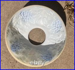 VTG Dillard M. Smith Milk Glass Raised Grape Hanging Swag Lamp Light Fixture