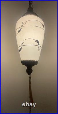 VTG MCM Hollywood Regency Swag Lamp White WithMetal Leaves & Vines 22 Plug In