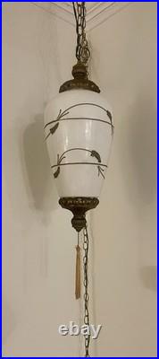 VTG MCM Hollywood Regency Swag Lamp White WithMetal Leaves & Vines 22 Plug In