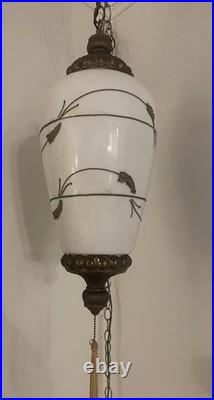 VTG MCM Hollywood Regency Swag Lamp White WithMetal Leaves & Vines 22 Plug In