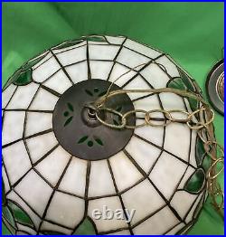 VTG Tiffany Style Stained Glass Hanging Light / Lamp Shade Floral Design 16 Di