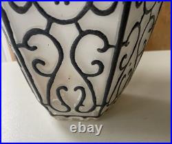 Vint. Glass Swag Brass & Glass Lamp Light. Works. YEAR Aprx. 25 Tall 20Round