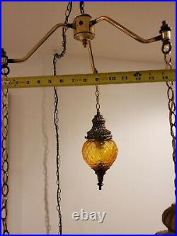 Vintage Amber 3 Globe Swag Light Hanging Plug In Lamp Regency Glass Mid Century