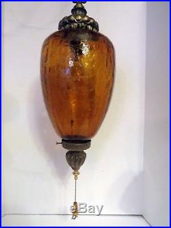 Vintage Amber Gold Crackle Art Glass Hanging Swag Light Lamp Mid Century Modern