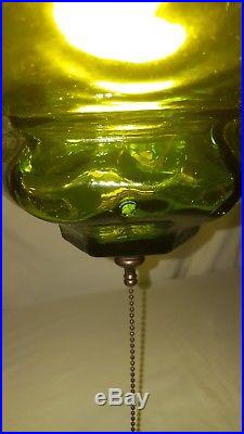 Vintage Hanging Light Swag Lamp Green Glass Globe Retro RD DERO Enterprises 1974