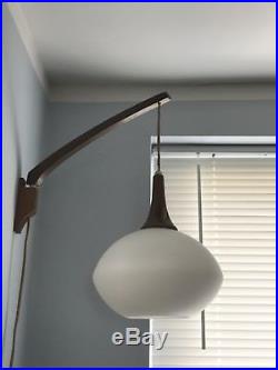 Vintage MCM Danish Modern Mid Century hanging Teak wall lamp Sconce Swinging arm