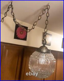 Vintage MCM Eagle Mfg. Hanging Swag Lamp Diamond Glass Globe 70s WH Super Bulb