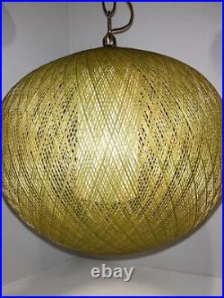 Vintage MCM String Pendant Hanging Light Lamp Green Fiberglass Working