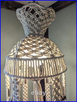 Vintage Macrame Retro Swag Lamp 80 Long With Bottom 19 Diameter Wooden Table