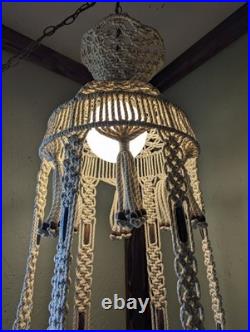 Vintage Macrame Retro Swag Lamp 80 Long With Bottom 19 Diameter Wooden Table