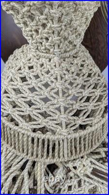 Vintage Macrame Retro Swag Lamp 80 Long With Bottom 19 Diameter Wooden Table