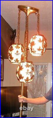 Vintage Mid Century Floor to Ceiling 3 Hanging Light Pole Lamp, 7.8' to 9.5