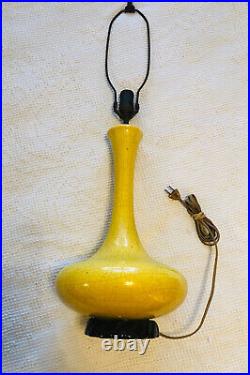 Vintage Mid Century Modern Yellow Ceramic Crackle Lamp Black Base