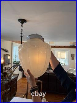 Vintage Old Ceiling Light Hanging Lamp, Pull Chain Vintage Old Ceiling Light Hanging Lamp, Pull Chain