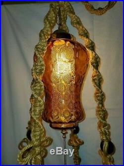 Vintage Retro Amber Swag Lamp in Macrame Floating Hanging Table