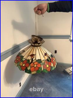 Vintage Tiffany-Style Stained Glass Hanging Lamp