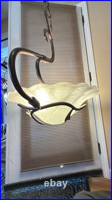 Vintage Victorian Decorative Glass Pendent Ceiling Light Fixture Vintage Victorian Decorative Glass Pendent Ceiling Light Fixture