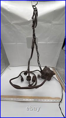 Vintage Victorian Decorative Glass Pendent Ceiling Light Fixture Vintage Victorian Decorative Glass Pendent Ceiling Light Fixture