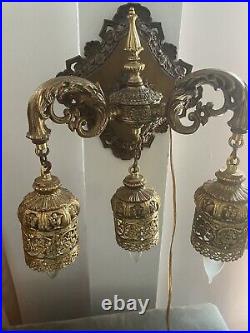 Vintage hollywood regency swag lamp chandelier 3 light Wall Sconce