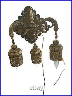 Vintage hollywood regency swag lamp chandelier 3 light Wall Sconce Rd Desc