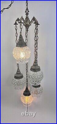 Vtg 5 Globe Swag Lamp Brass-tone Light Fixture Hollywood Regency with Pull Chain