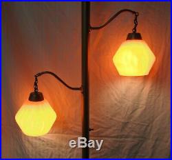 Vtg MCM Atomic Tension Pole Light Floor Lamp 2 Bulb Hanging Orange Glass Shades