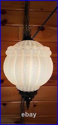 Vtg MCM Retro Iridescent Pearlized Glass Hanging Swag Light Fixture Lamp