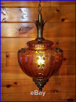 Vtg Mid Century Retro Hanging Swag Light/Lamp Iridescent Carnival Glass Design